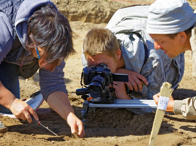 10 Pro Tips for Photographing Fossils Like a Pro